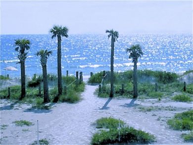 Vacation Condo Holmes Beach on Bay with Bay Views